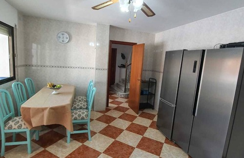 La Victoria House | Inviting Retreat with Private Pool and Pet-Friendly Amenities