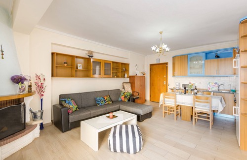 Thessaloniki Apartment | Modern Center Apartment with Balcony & Pool Access