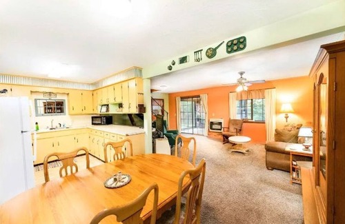 Jasper House | Experience Big Oak Cabin: Pet-Friendly Retreat Near Jasper