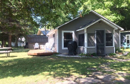 Honor Cottage | Waterfront Cottage at Big Platte Lake - Rated 10/10!