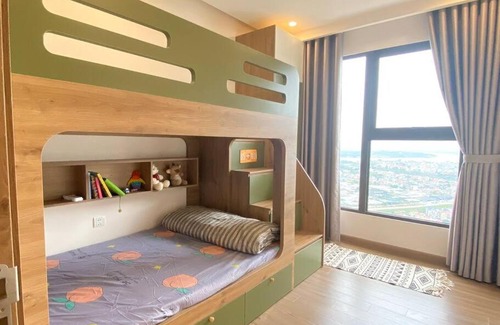 Van Giang Apartment | Scenic River View Apartment with Pool & Breakfast Included