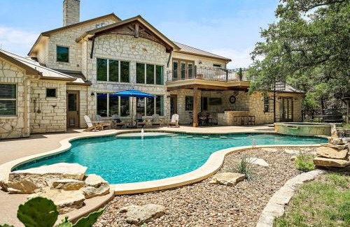 Wimberley House | Big Red Chicken Estate