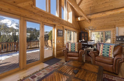 Big Sky House | Discover MVC Cardinal Sanctuary: Top-Rated Family Retreat