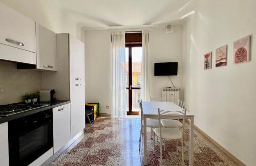 Acquabella Apartment | Inviting BIG Studio Goldoni Near Duomo & M4 Lin Airport