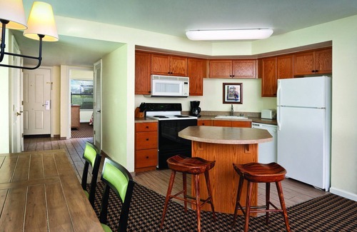 Angels Camp Resort | Experience Big Tree Country with Pool, Spa & Family Fun