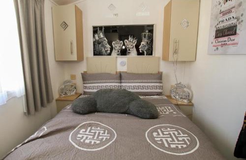 Dymchurch House | Big2vacation 2 Exclusive at new beach caravan holiday free parking wifi gaming chair swimming pool decking fun activities games food facilities club house arcade walk to beach