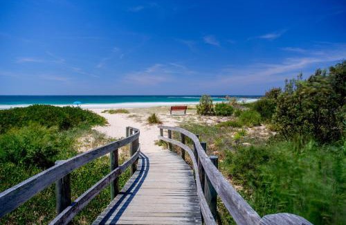 Hallidays Point Other | Inviting BIG4 Happy Hallidays: Poolside Bliss & Ocean Views
