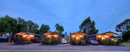Swan Hill Resort | Relax at BIG4 Swan Hill: Family-Friendly with Pool & Ocean View