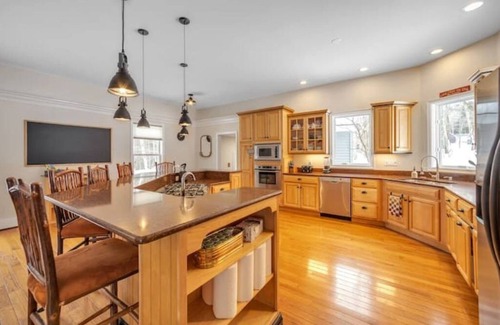 New London House | BigBear Lodge: Mt. Sunapee Retreat with Hot Tub & Firepit