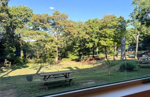 Mountainburg House | Kid-Friendly Getaway at Bigfoot Hideout - Rated 9.6/10