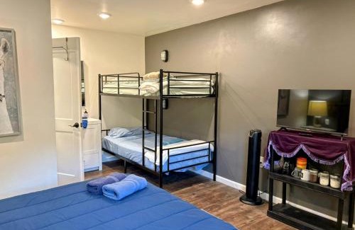 Mountainburg House | Kid-Friendly Getaway at Bigfoot Hideout - Rated 9.6/10