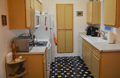 Northwest Reno Condo | Cozy Condo in Reno: 2 BR, Pet Friendly & Great Amenities