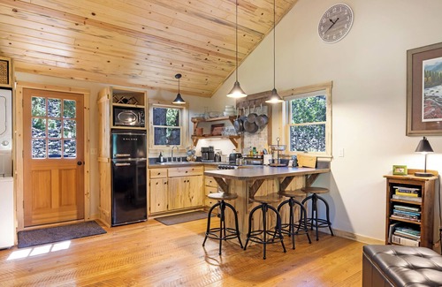 Granite County Cabin | Breakfast with Bighorn Sheep: A 10/10 Family Stay!