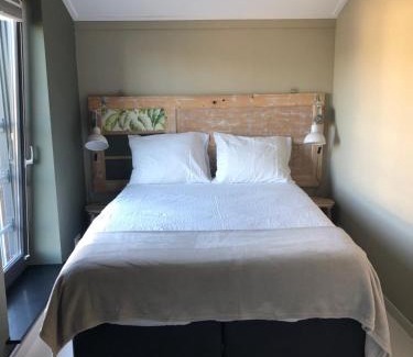Municipality of Den Helder Bed & Breakfast | Eco-Friendly Bij van der Veer with Ocean View Awaits You