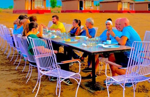 Bikaner Hotel | Experience Bikaner Desert Camp and Resort: Family-Friendly Retreat