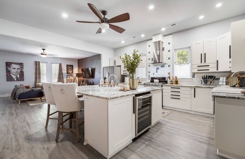 Downtown House | Pet-Friendly Retreat with Hot Tub & Ping-Pong - Guest Rated 9.8