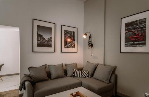 Przemysl Apartment | Discover Bike Rooms: Family-Friendly Stay with Top Ratings