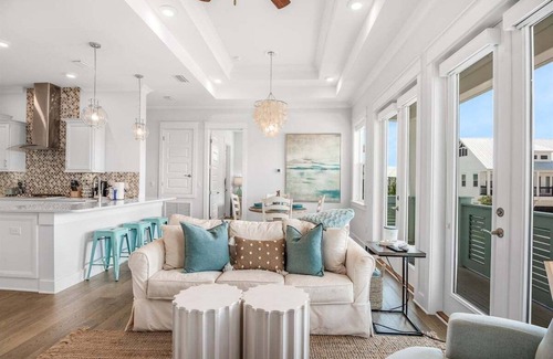 Panama City Beach House | Bikes| Golf Cart | Heated Pool | Close to Beach
