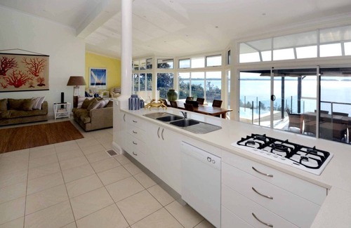 Culburra Beach House | Oceanfront Escape at Bikini Bottom Culburra - Guest Rated 9.8