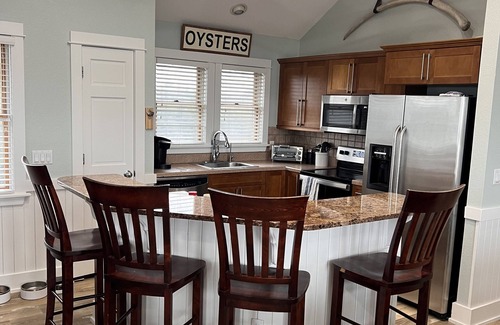 Carova Beach House | Relax and Play at Bikini Bottom with Oceanfront Amenities