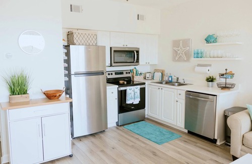 Gulf Place Apartment | Experience Bikini Bottom: Ocean View Beach Condo Retreat