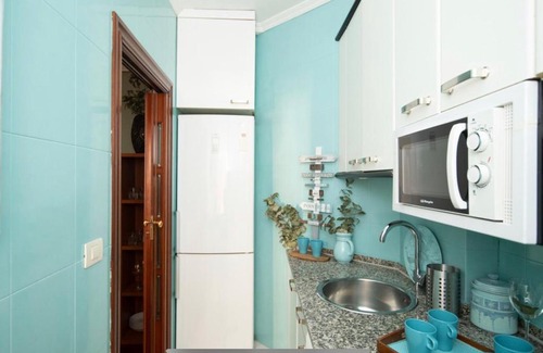 Uribarri Apartment | Central Bilbao Stay with Family-Friendly Amenities