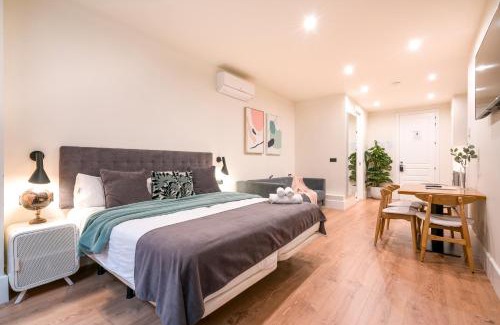 Deustuko San Pedro-Erribera Apartment | Family-Friendly Stay at Bilbao Riverside by Staynn Apartments