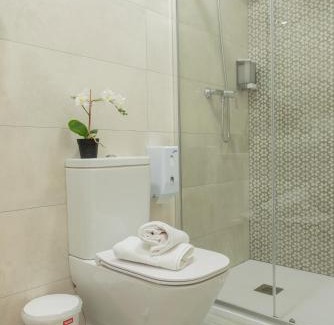 Zorrotza House | Comfortable Bilbao ROOMS & KITCHEN Zorroza with Kitchen Access