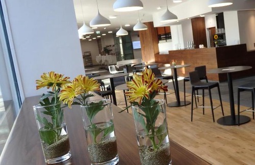 Sankt Polten Hotel | Explore Bildungshaus St. Hippolyt: Pet Friendly Retreat