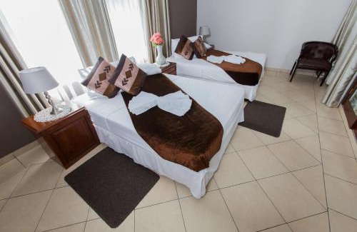 Praia do Bilene Apartment | Idyllic Bilene Beach House with Oceanfront Views