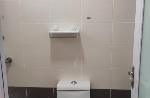 Miri House | Cozy Bilik Sewa Near Miri Airport with Breakfast Included