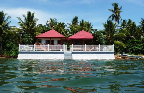 Naval House | Beachfront Bliss at Biliran Paradise Sea Houses - 10/10 Rated