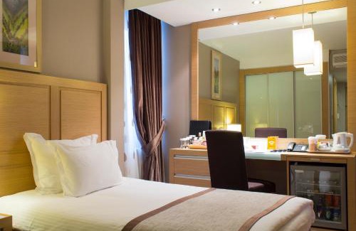 Ankara Hotel | Elegant Bilkent Hotel & Conference Center with Pool Access