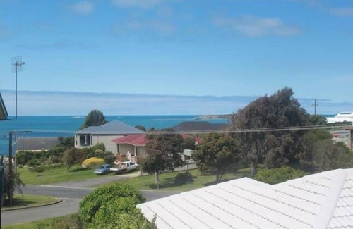 Hayborough House | Family-Friendly Billila at Hayborough with Ocean Views