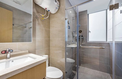 Zhuhai Gongbei Hotel | BillionPlatinum Hotel GongbeiportFuhuali