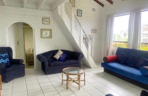 Ramsgate South Apartment | Discover BillsBest Weavers Nest: Pet-Friendly with Pool