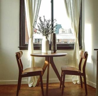 Center City Apartment | Elegant Billy Penn Studio with Scenic Views & Pet-Friendly