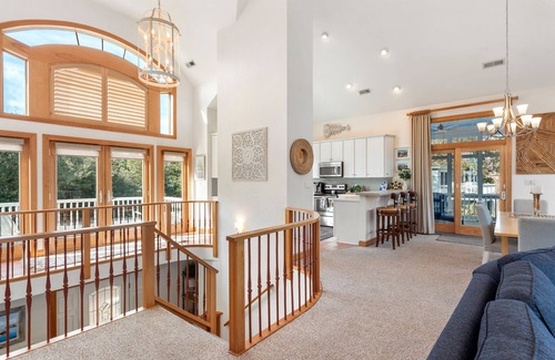 Corolla House | Billy's Banks: Oceanfront 4-Bedroom Home with Private Pool