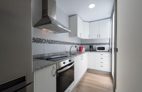 Lomo Quiebre Apartment | Oceanfront Bliss at Billy's Casa Christian - 4-Star Retreat