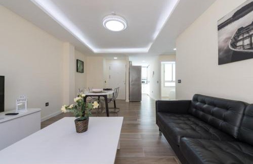 Lomo Quiebre Apartment | Oceanfront Bliss at Billy's Casa Christian - 4-Star Retreat
