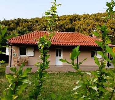 Vlachava House | Family-Friendly Stay at Billy's House - Rated 9/10 by Guests