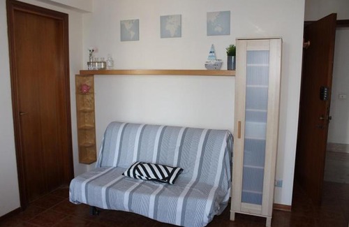 Numana Apartment | Budget-Friendly BILO DANY: Pet and Child Friendly Stay