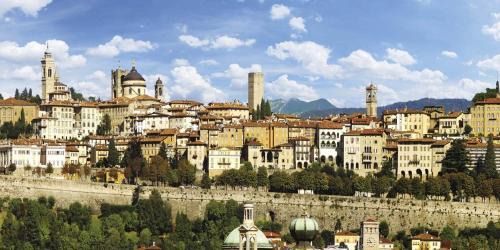 Seriate Apartment | Bilocale Chic 2, 10min Aeroporto Milano-Bergamo, BOX AUTO e ARIA CONDIZIONATA