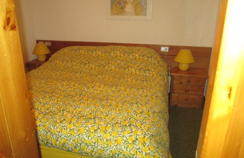 Madesimo Apartment | Pet-Friendly Bilocale with Parking at Condominio Cardinello Rosa