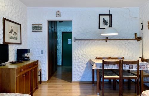 Palu Apartment | Cozy Bilocale Nardis 6: Family-Friendly Getaway