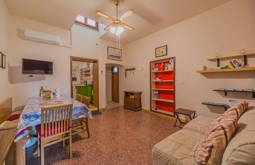 Portoferraio Old Town Apartment | Convenient Bilo in the Heart of Portoferrario