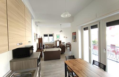 Minturno Apartment | Central Bilocale Sebastiani: Family-Friendly Retreat