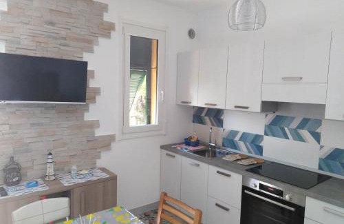 San Bartolomeo al Mare Apartment | bilocale Via Marconi