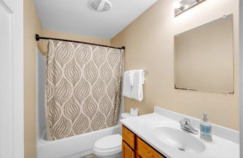 Biloxi Apartment | Biloxi Beachside Getaway