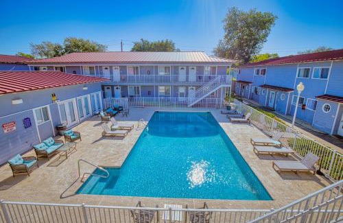 Biloxi Apartment | Biloxi Beachside Getaway